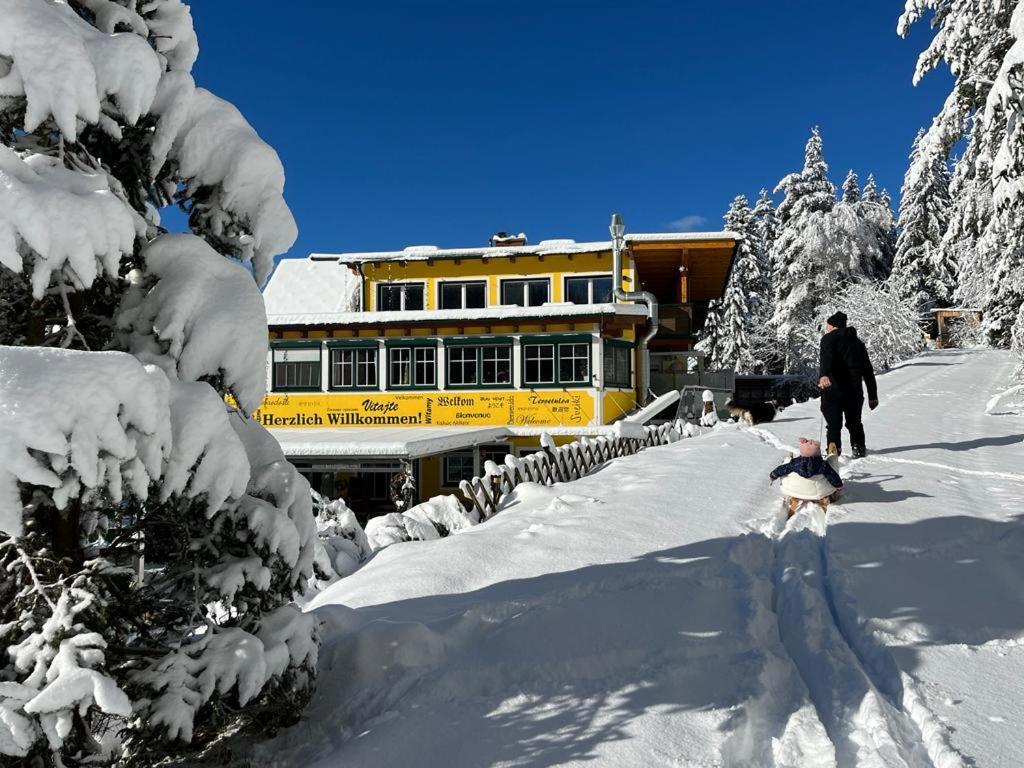 Gasthof Klug Zum Ehrensepp Modriach Esterno foto