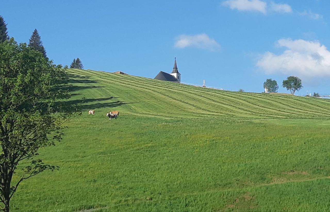 Gasthof Klug Zum Ehrensepp Modriach Esterno foto